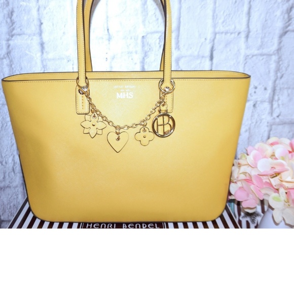 HENRI BENDEL WEST 57th EAST/WEST CHARM TOTE - Picture 2 of 4